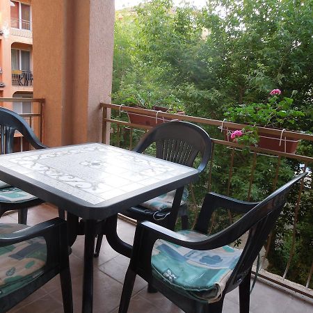 Casa Brava 2 Apartments Sveti Vlas Ngoại thất bức ảnh