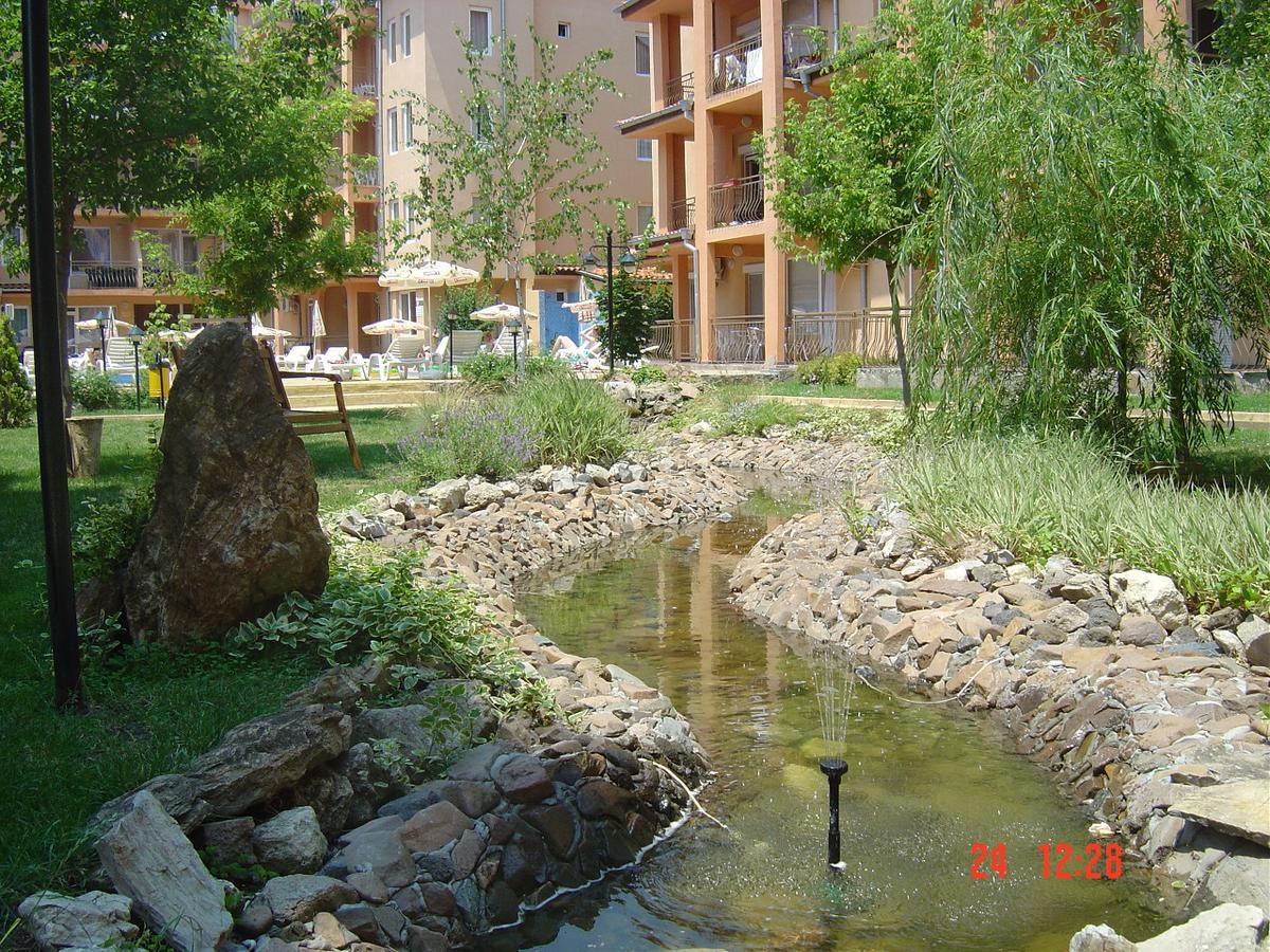 Casa Brava 2 Apartments Sveti Vlas Ngoại thất bức ảnh