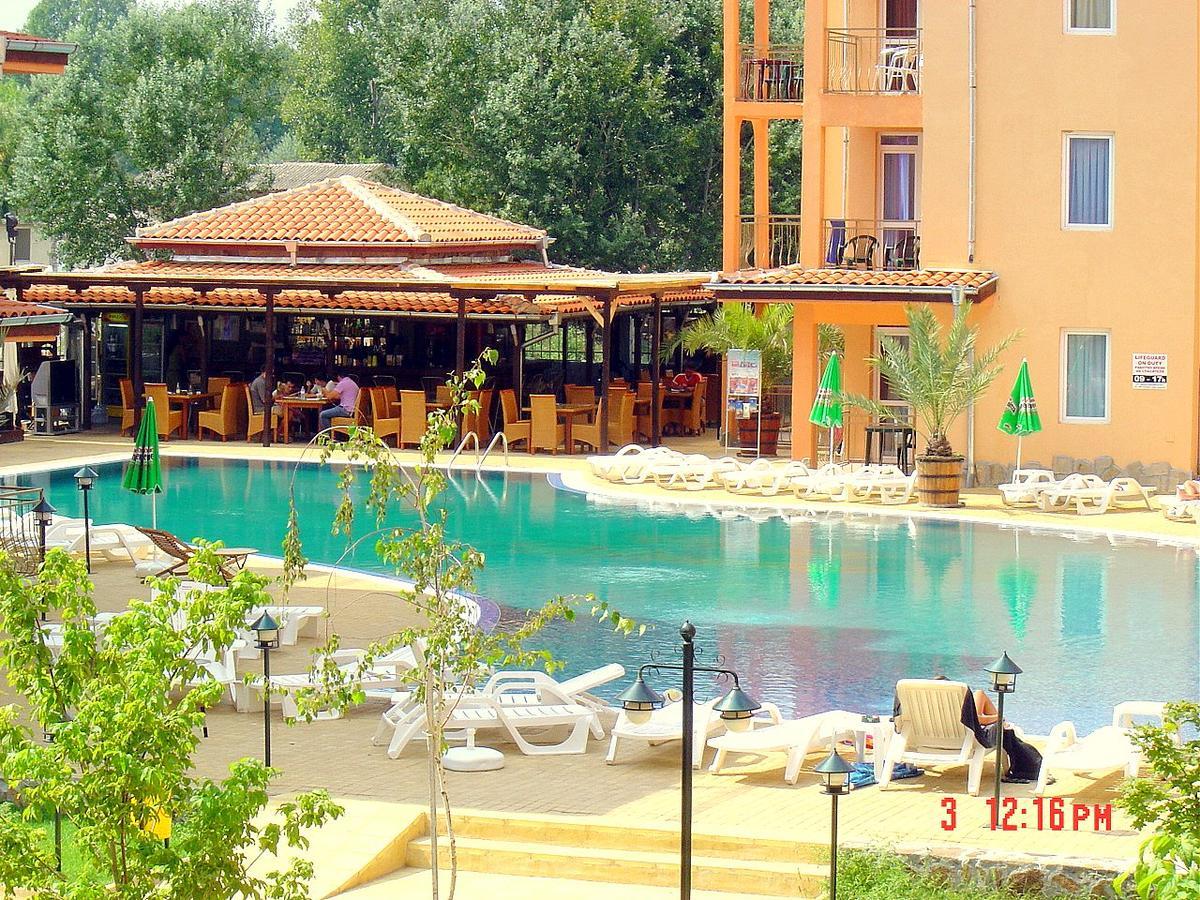 Casa Brava 2 Apartments Sveti Vlas Ngoại thất bức ảnh